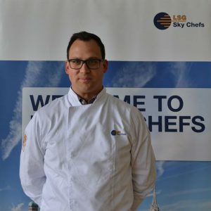 Christopher Schölderle, Executive Chef at LSG Sky Chefs, works closely with the colleagues from Lufthansa Product Management