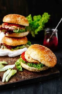 Hamburger_iStock_resize2